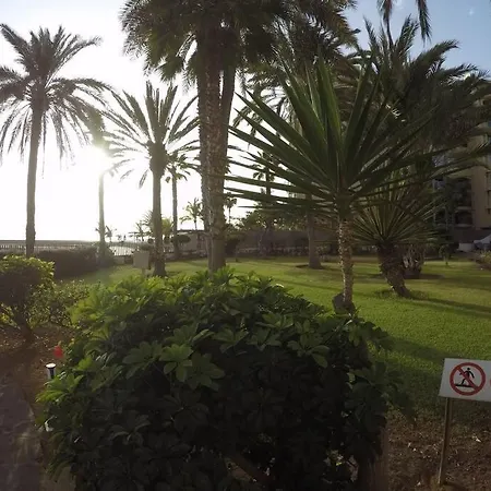 Studio Apartment La Lajilla Located At Beachfront Arguineguin Exterior photo